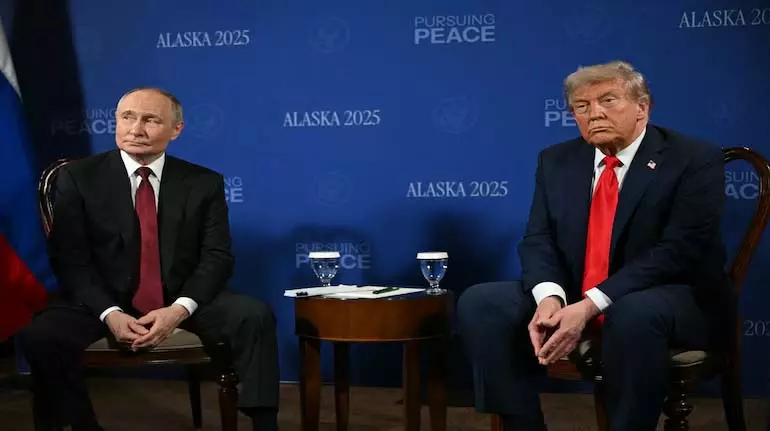 US रूस पर और प्रतिबंध लगा सकता है, चाहता है कि यूरोप पहले कदम उठाए US रूस पर और प्रतिबंध लगा सकता है, चाहता है कि यूरोप पहले कदम उठाए