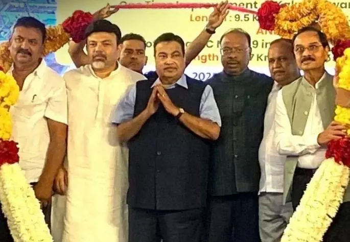 Kalmeshwar बनेगा नागपुर का सैटेलाइट शहर; रेलवे फ्लाईओवर का काम शुरू Kalmeshwar बनेगा नागपुर का सैटेलाइट शहर; रेलवे फ्लाईओवर का काम शुरू
