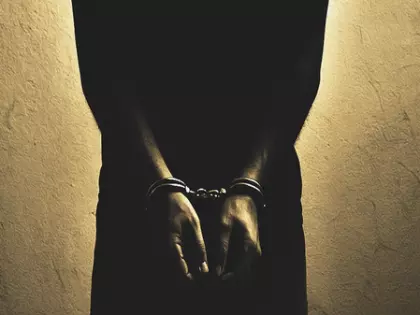 Tripura: पुलिस अधिकारी पर क्रूर हमले के आरोप में सात गिरफ्तार Tripura: पुलिस अधिकारी पर क्रूर हमले के आरोप में सात गिरफ्तार