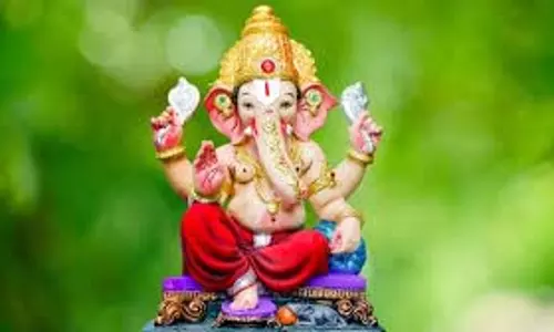 Vinayak Chaturthi: आज विनायक चतुर्थी के साथ छठ पर्व की शुरुआत हो रही है। इन उपायों को करने से दूर होंगे आपके सारे दुख Vinayak Chaturthi: आज विनायक चतुर्थी के साथ छठ पर्व की शुरुआत हो रही है। इन उपायों को करने से दूर होंगे आपके सारे दुख