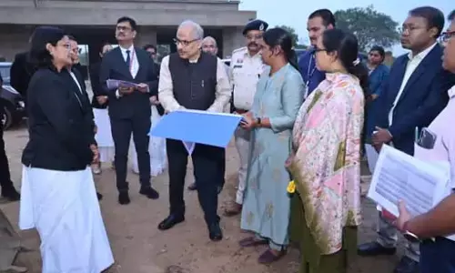 चीफ जस्टिस रमेश सिन्हा ने कई जिलों के कोर्ट का किया निरीक्षण चीफ जस्टिस रमेश सिन्हा ने कई जिलों के कोर्ट का किया निरीक्षण