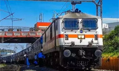 Punjab: छठ पर्व के चलते रेलवे का तोहफा, आज से यात्रियों को मिली खास सुविधा Punjab: छठ पर्व के चलते रेलवे का तोहफा, आज से यात्रियों को मिली खास सुविधा