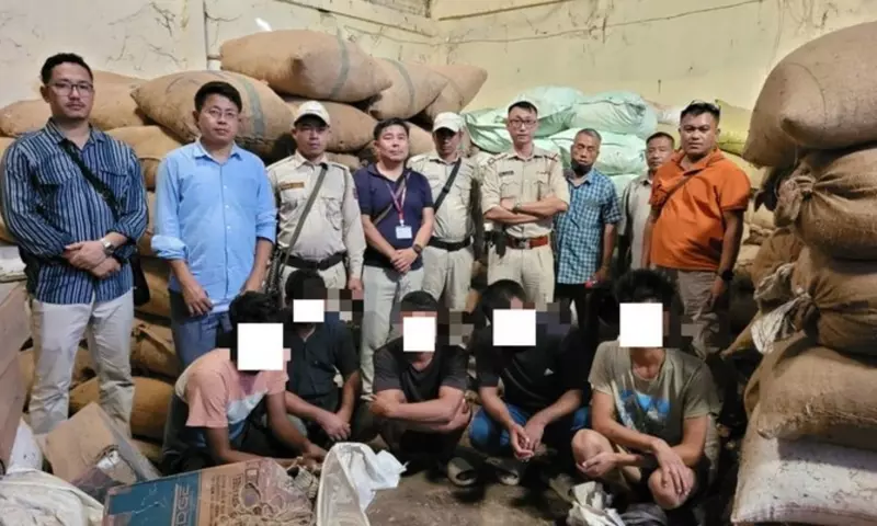 Manipur में सीमा शुल्क विभाग की बड़ी कार्रवाई, 8 हजार किलो म्यांमारी सुपारी बरामद Manipur में सीमा शुल्क विभाग की बड़ी कार्रवाई, 8 हजार किलो म्यांमारी सुपारी बरामद