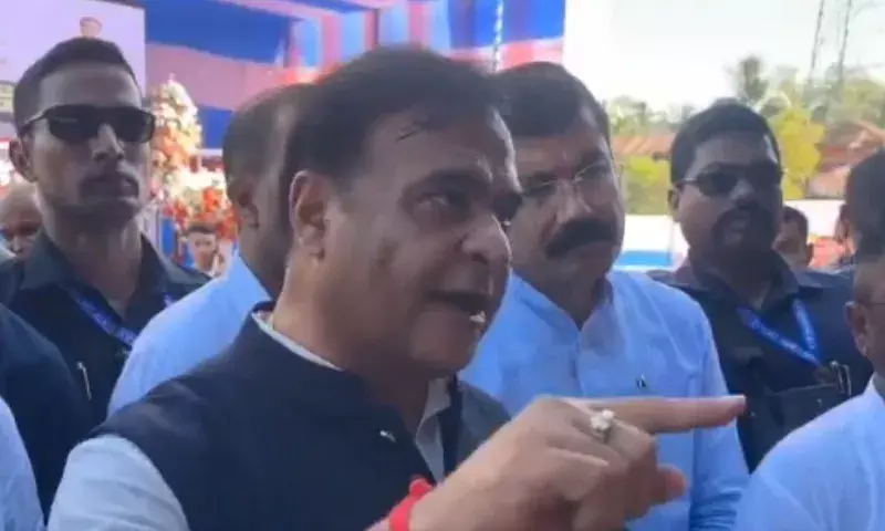 Assam: CM ने जुबीन गर्ग मामले से निपटने के भाजपा के तरीके का बचाव किया Assam: CM ने जुबीन गर्ग मामले से निपटने के भाजपा के तरीके का बचाव किया