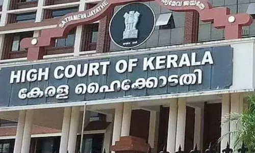 HC ने बार काउंसिल को ट्रांसजेंडर छात्रों के लिए दो सीटें स्वीकृत करने का आदेश HC ने बार काउंसिल को ट्रांसजेंडर छात्रों के लिए दो सीटें स्वीकृत करने का आदेश