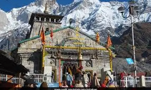 Panch Kedar: पंच केदार के बिना क्यों अधूरे माने जाते हैं केदारनाथ के दर्शन, जानें इसका धार्मिक रहस्य Panch Kedar: पंच केदार के बिना क्यों अधूरे माने जाते हैं केदारनाथ के दर्शन, जानें इसका धार्मिक रहस्य