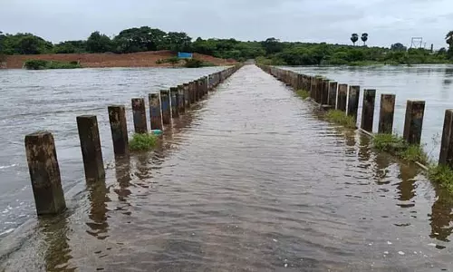 कोसस्थलाई नदी में बाढ़: नदी के किनारे रहने वाले लोगों के लिए बाढ़ की चेतावनी जारी की गई
