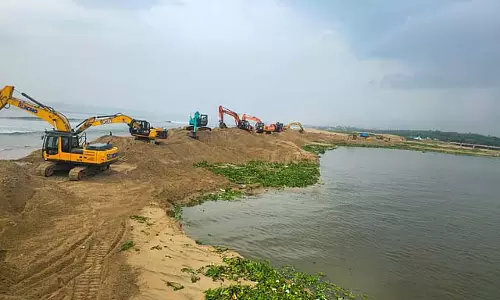 Tamil Nadu : अड्यार नदी के मुहाने को चौड़ा करने का काम तेज़ी से आगे बढ़ रहा है