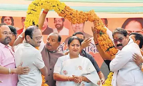 गुप्ता ने लक्ष्मी नगर में 30 करोड़ रुपये की परियोजनाओं और नए छठ घाट का उद्घाटन किया गुप्ता ने लक्ष्मी नगर में 30 करोड़ रुपये की परियोजनाओं और नए छठ घाट का उद्घाटन किया
