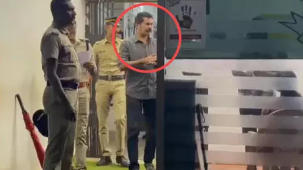 kerala: नशे में धुत पुलिसकर्मी की कार की टक्कर से तीन लोग घायल kerala: नशे में धुत पुलिसकर्मी की कार की टक्कर से तीन लोग घायल