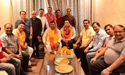 Bareilly: डॉ. रवीश यूपी आईएमए अध्यक्ष चुने गए, सम्मान समारोह आयोजित Bareilly: डॉ. रवीश यूपी आईएमए अध्यक्ष चुने गए, सम्मान समारोह आयोजित