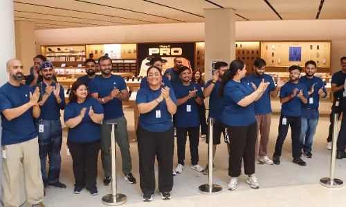 Apple का पहला फोल्डेबल iPhone 2026 के अंत में होगा लॉन्च Apple का पहला फोल्डेबल iPhone 2026 के अंत में होगा लॉन्च