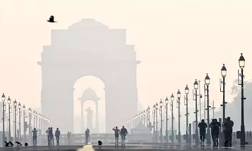 Delhi में AQI में सुधार, लेकिन कुल AQI 259 पर, खराब श्रेणी में बना हुआ Delhi में AQI में सुधार, लेकिन कुल AQI 259 पर, खराब श्रेणी में बना हुआ