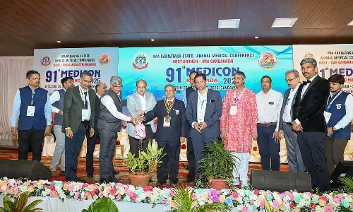 डॉक्टरों को ग्रामीण सेवाओं को भी प्राथमिकता देनी चाहिए: Deputy Commissioner