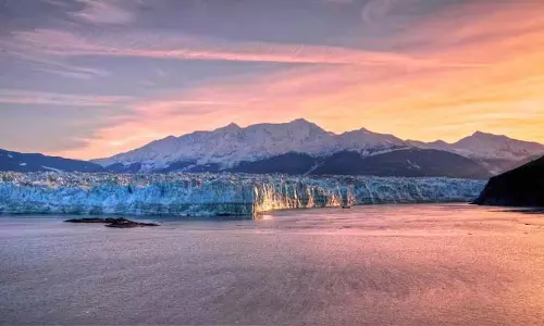 Alaska के पिघलते ग्लेशियर अगली घातक सुनामी का कारण क्यों बन सकते हैं? Alaska के पिघलते ग्लेशियर अगली घातक सुनामी का कारण क्यों बन सकते हैं?