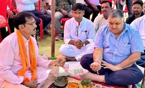 मंत्री राजेश अग्रवाल ने नए कॉलेज भवन का किया भूमिपूजन मंत्री राजेश अग्रवाल ने नए कॉलेज भवन का किया भूमिपूजन