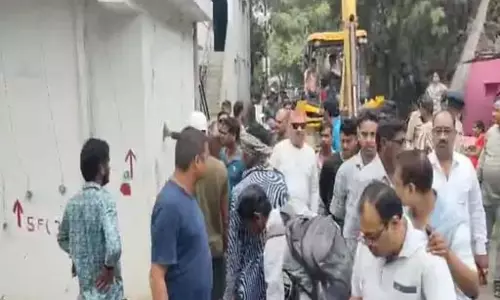 बिलासपुर में गरजा निगम का बुलडोजर