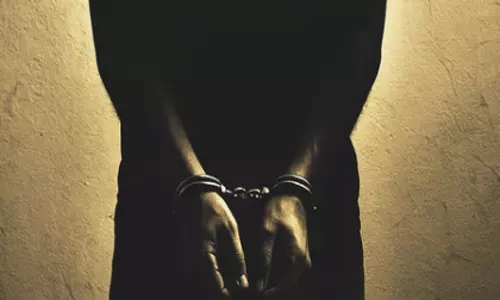 Tripura: पुलिस अधिकारी पर क्रूर हमले के आरोप में सात गिरफ्तार Tripura: पुलिस अधिकारी पर क्रूर हमले के आरोप में सात गिरफ्तार