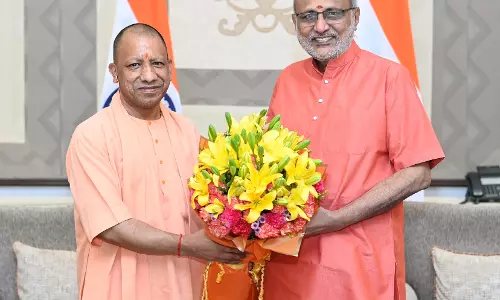 CM योगी ने उपराष्ट्रपति C.P. राधाकृष्णन से की मुलाकात