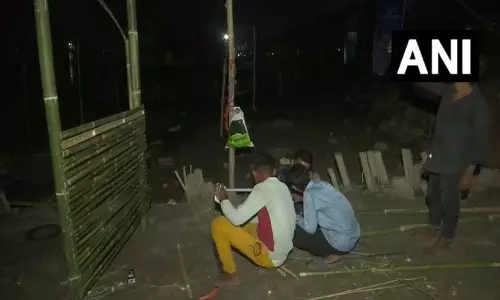 गुवाहाटी में ब्रह्मपुत्र किनारे छठ पूजा की तैयारियां शुरू गुवाहाटी में ब्रह्मपुत्र किनारे छठ पूजा की तैयारियां शुरू