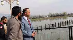 JKLCMA कुलपति ने डल-निगीन झील संरक्षण कार्यों की समीक्षा की JKLCMA कुलपति ने डल-निगीन झील संरक्षण कार्यों की समीक्षा की