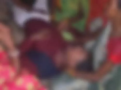 महिला ने दो जिंदगियां लीं और खुद भी दे दी जान महिला ने दो जिंदगियां लीं और खुद भी दे दी जान