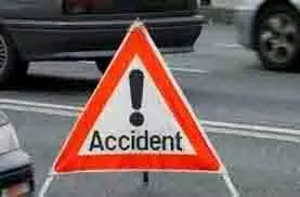 Bihar Accident: भीषण सड़क हादसा, ड्राइवर और खलासी की मौत Bihar Accident: भीषण सड़क हादसा, ड्राइवर और खलासी की मौत