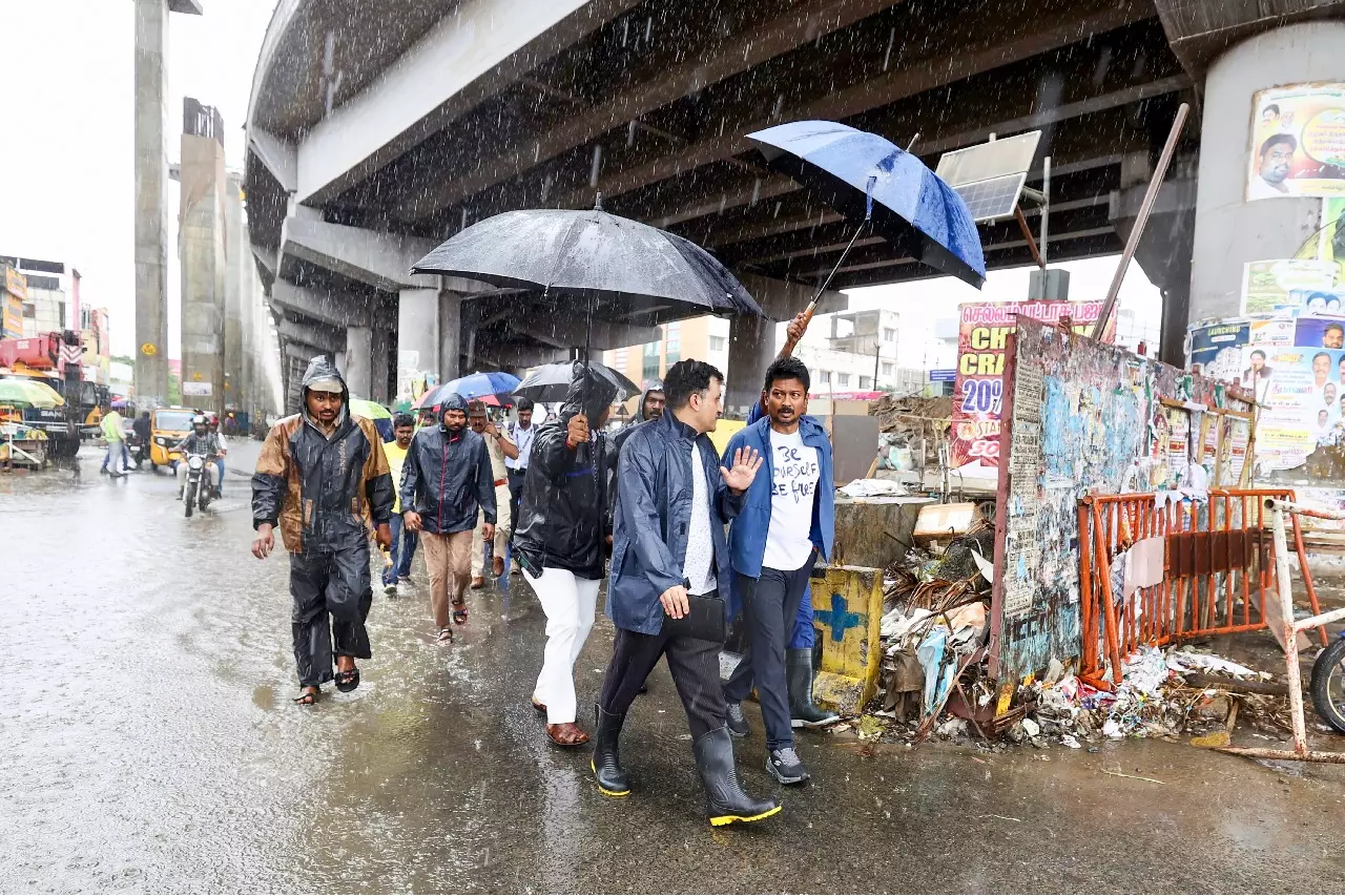 Cyclone ‘Montha’ के बढ़ते खतरे को देखते हुए तमिलनाडु-पुडुचेरी में चेतावनी Cyclone ‘Montha’ के बढ़ते खतरे को देखते हुए तमिलनाडु-पुडुचेरी में चेतावनी