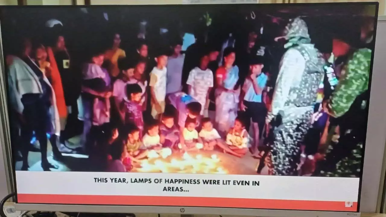 माओवादी हिंसा का अंधकार था, वहां अब जल रहा विकास का दीप : पीएम मोदी माओवादी हिंसा का अंधकार था, वहां अब जल रहा विकास का दीप : पीएम मोदी