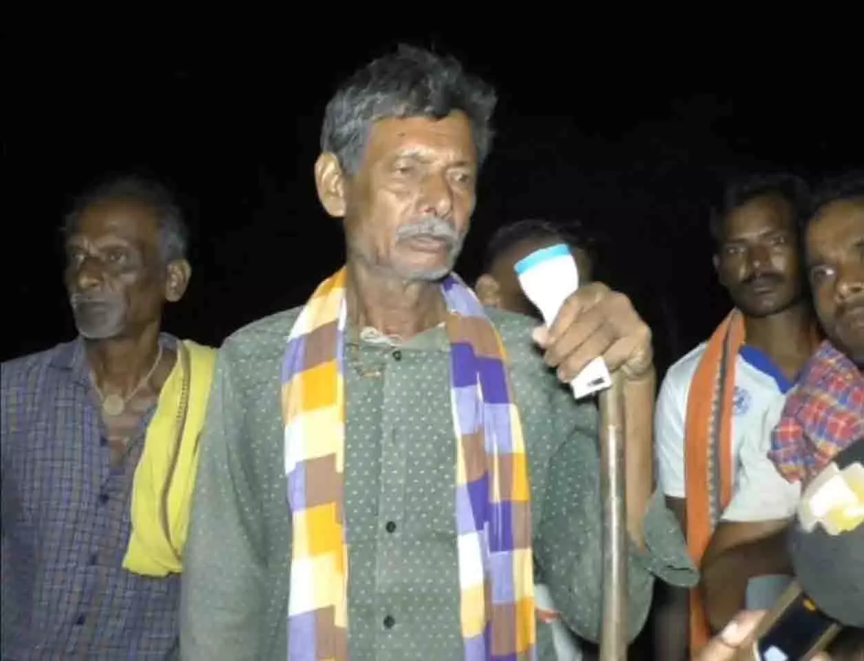 Cuttack: जंगली सूअरों के आतंक से किसान रातोंरात फसलें खो बैठे Cuttack: जंगली सूअरों के आतंक से किसान रातोंरात फसलें खो बैठे