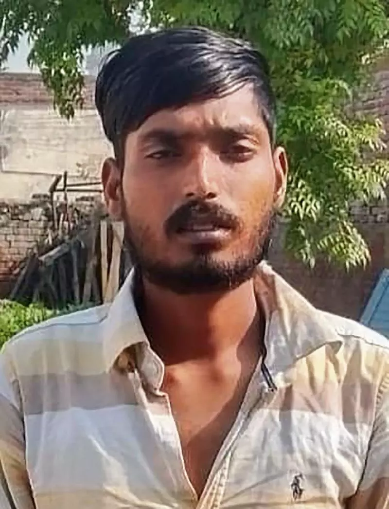Punjab : ग्रामीणों ने जांच के दौरान युवक की हिरासत में मौत का आरोप लगाया Punjab : ग्रामीणों ने जांच के दौरान युवक की हिरासत में मौत का आरोप लगाया
