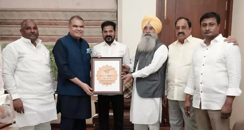 Punjab : 70 लाख स्कूली बच्चे एक पखवाड़े में गुरु के जीवन के बारे में जानेंगे Punjab : 70 लाख स्कूली बच्चे एक पखवाड़े में गुरु के जीवन के बारे में जानेंगे