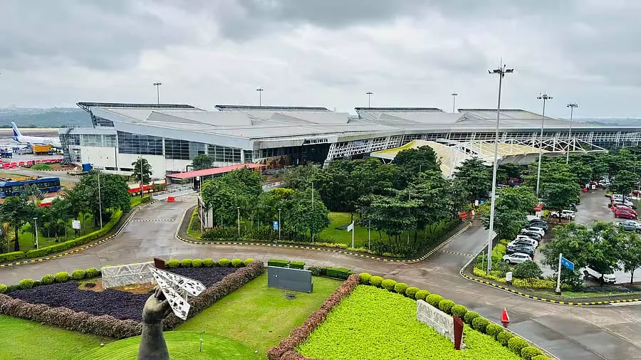 Mangalore : नई दिल्ली, तिरुवनंतपुरम, खाड़ी देशों के लिए फ्लाइट सर्विस बढ़ी Mangalore : नई दिल्ली, तिरुवनंतपुरम, खाड़ी देशों के लिए फ्लाइट सर्विस बढ़ी