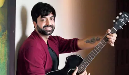 बिना कारण बताए मुझसे छीने गए कई प्रोजेक्ट, सिंगर ने दर्द किया बयां बिना कारण बताए मुझसे छीने गए कई प्रोजेक्ट, सिंगर ने दर्द किया बयां