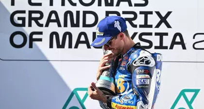 MotoGP मलेशिया: मार्केज़ की जीत, बैगनिया की बाइक ने दिया साथ नहीं MotoGP मलेशिया: मार्केज़ की जीत, बैगनिया की बाइक ने दिया साथ नहीं