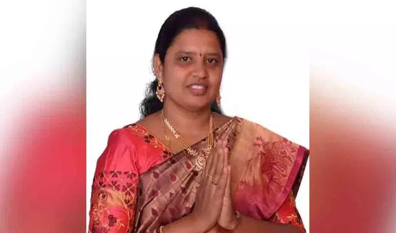 पूर्व पार्षद नवथा रेड्डी ने BJP पार्टी की सदस्यता से इस्तीफा दिया पूर्व पार्षद नवथा रेड्डी ने BJP पार्टी की सदस्यता से इस्तीफा दिया