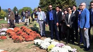 Srinagar में पर्यटकों के लिए नया आकर्षण बना गुलदाउदी उद्यान