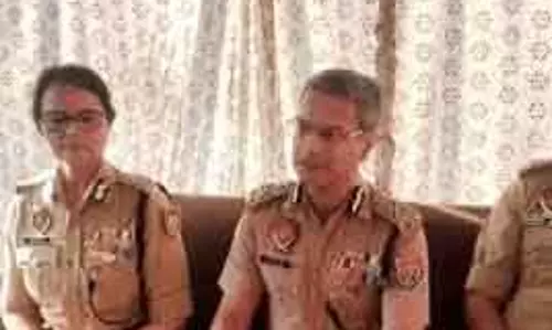 Kulgam व गंदेरबल में पुलिस ने ‘राष्ट्र निर्माण में भूमिका’ पर वाद-विवाद कराया Kulgam व गंदेरबल में पुलिस ने ‘राष्ट्र निर्माण में भूमिका’ पर वाद-विवाद कराया
