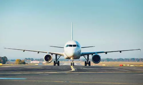 मंत्री ने Delhi हवाई अड्डे पर पुनर्निर्मित टर्मिनल-2 का उद्घाटन किया मंत्री ने Delhi हवाई अड्डे पर पुनर्निर्मित टर्मिनल-2 का उद्घाटन किया