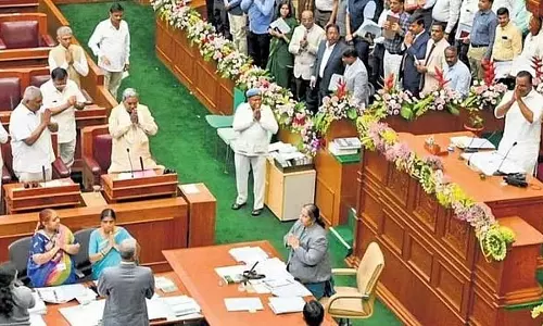 Karnataka : बेलगाम में 8 दिसंबर से शीतकालीन सत्र शुरू होगा Karnataka : बेलगाम में 8 दिसंबर से शीतकालीन सत्र शुरू होगा