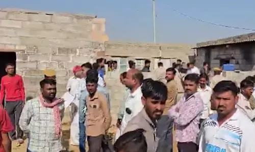 Barmer: भाड़खा गांव में घर में आग लगने से दो चचेरे भाइयों की मौत Barmer: भाड़खा गांव में घर में आग लगने से दो चचेरे भाइयों की मौत