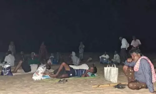 Hatadihi: ग्रामीण रातभर बैतरणी नदी पर अवैध रेत खनन रोकने में जुटे