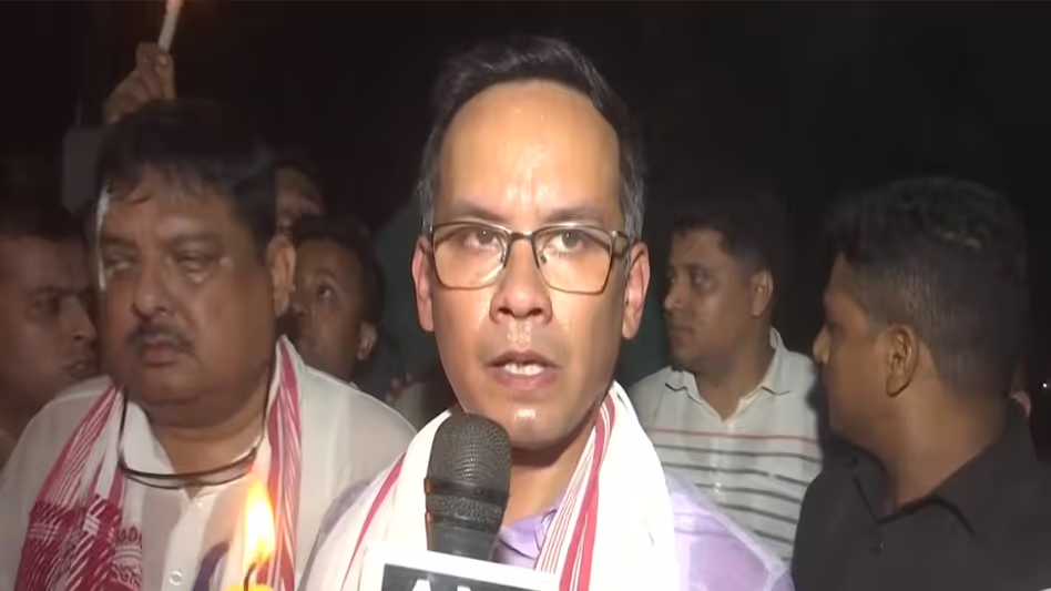 Assam सरकार जुबीन गर्ग को श्रद्धांजलि देने में बाधा डाल रही Assam सरकार जुबीन गर्ग को श्रद्धांजलि देने में बाधा डाल रही