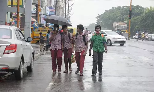 Cyclone Mandous : यानम में स्कूलों और कॉलेजों के लिए 3 दिन की छुट्टी Cyclone Mandous : यानम में स्कूलों और कॉलेजों के लिए 3 दिन की छुट्टी