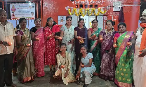Karnataka : लक्ष्मी मंदिर में सहस्र दीपोत्सव