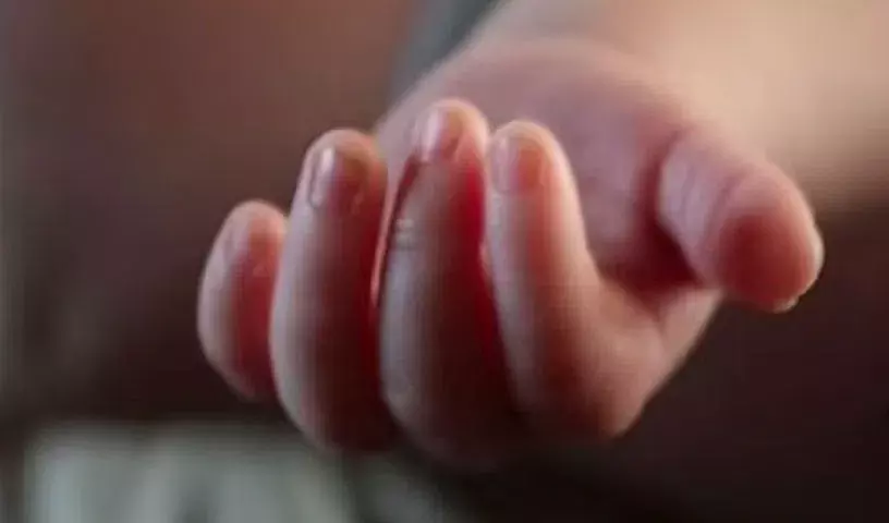 Telangana : राजन्ना-सिरसिला में सांप के काटने से 18 महीने के बच्चे की मौत
