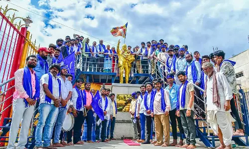 Koppal : दलित कार्यकर्ता का घर जलाने वालों के खिलाफ कार्रवाई की मांग