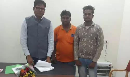 वन विभाग का प्रस्ताव को लेकर रायपुर जिलाध्यक्ष ने वित्त मंत्री से किया चर्चा वन विभाग का प्रस्ताव को लेकर रायपुर जिलाध्यक्ष ने वित्त मंत्री से किया चर्चा
