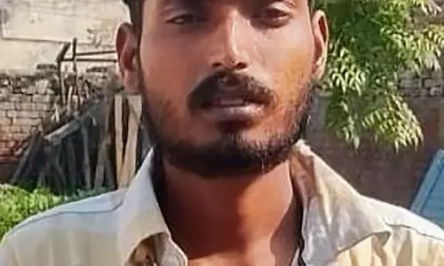 Punjab : ग्रामीणों ने जांच के दौरान युवक की हिरासत में मौत का आरोप लगाया Punjab : ग्रामीणों ने जांच के दौरान युवक की हिरासत में मौत का आरोप लगाया