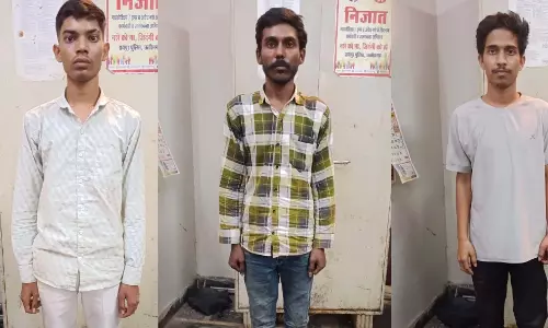 मोवा ओवरब्रिज के नीचे लूट, तीन बदमाश गिरफ्तार मोवा ओवरब्रिज के नीचे लूट, तीन बदमाश गिरफ्तार